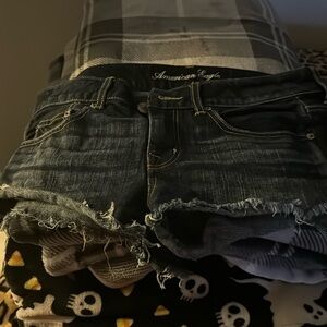 Never worn smoke-free home